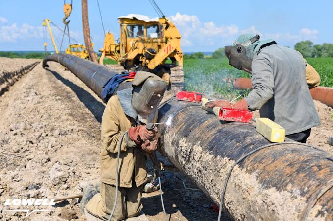 3e7c6814-ac34-41a8-954c-c6490e3d4a3b